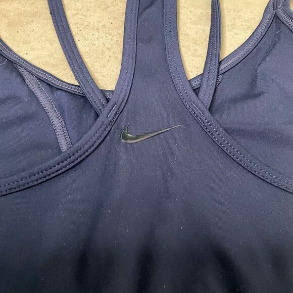 Nike Dry Laced Cropped Training Tank Top - Picture 5 of 8